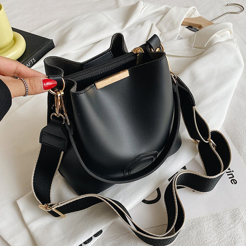 W&W Mode | Stilvolle Premium Leder Schultertasche