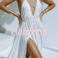 WW – Neckholder-Maxikleid aus Leinenmischung mit rückenfreiem Schlitz