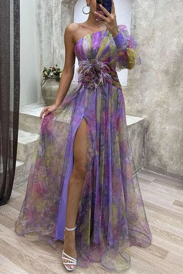 W&W Mode | Long party dress with off-the-shoulder, split print.