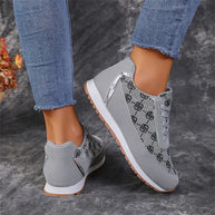 WW | Bequeme Flache Schuhe mit Blumenduschen