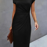 WW | Einfarbiges Rundhalskleid mit Rundhalsausschnitt