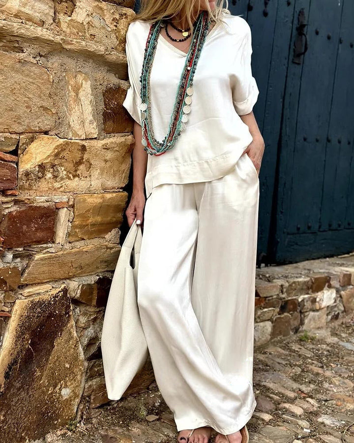 W&W Mode | Himmelweiße Bluse und Hosen-Set mit eleganter Ausstrahlung