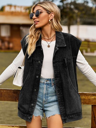 W&W Mode - knöpfbare, geknöpfte ärmellose Denim-Jacke