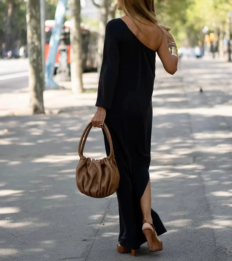 WW | Fluide Off-Shoulder Maxi-Kleid