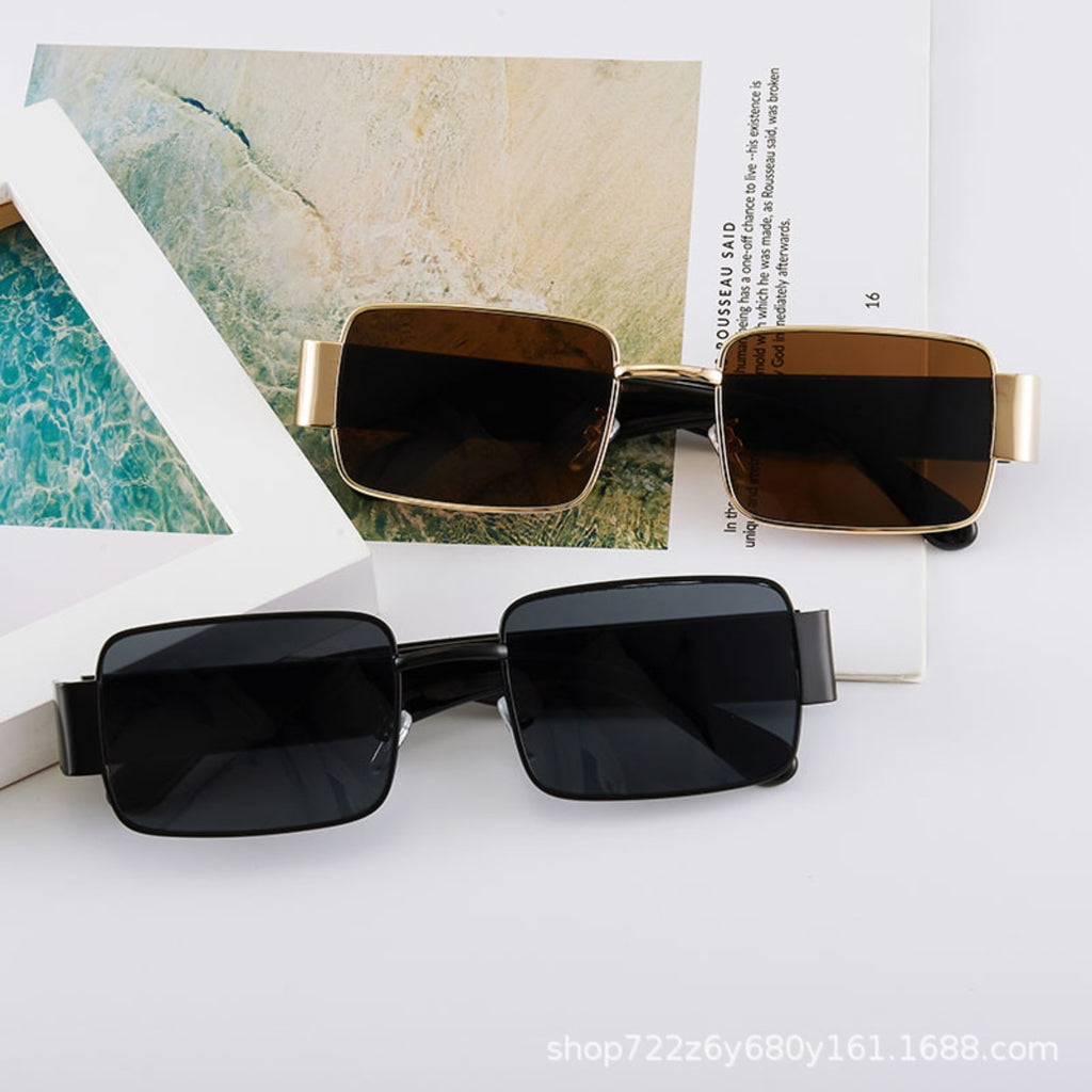 W&W | Quadratische dünne Sonnenbrille mit großem Rahmen