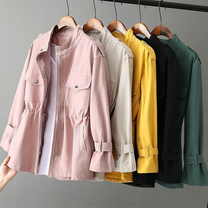 W&W Mode | Romantischer und nachhaltiger Trenchcoat für Damen