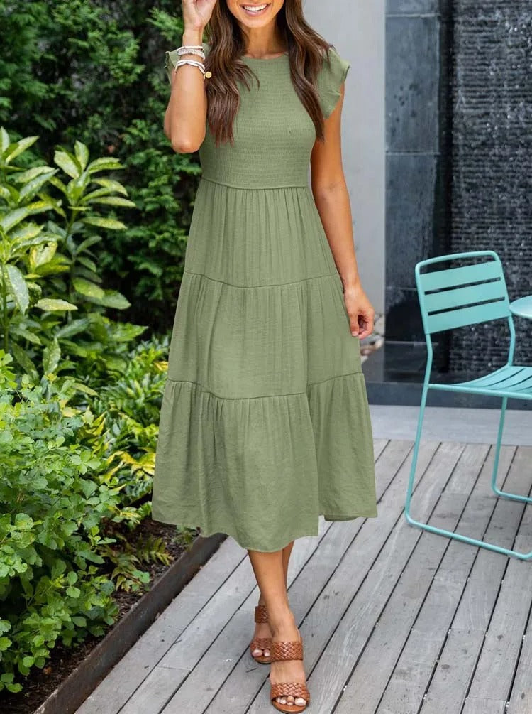 W&W Mode | Elegantes Plissiertes Lagenkleid mit Kurzen Ärmeln