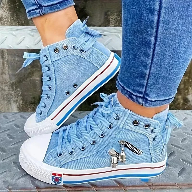 WW | Urban Sneaker Look mit Jeans und Reißverschluss