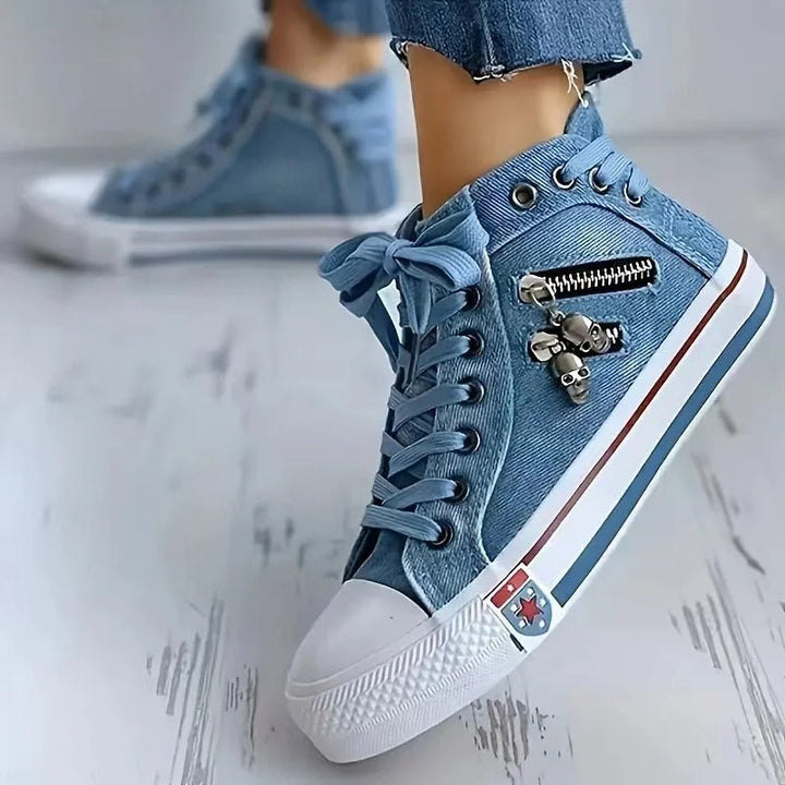 W&W Mode | Urban Sneaker Look mit Jeans und Reißverschluss