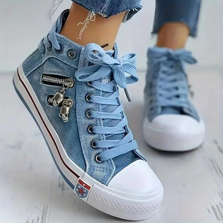 W&W Mode | Urban Sneaker Look mit Jeans und Reißverschluss