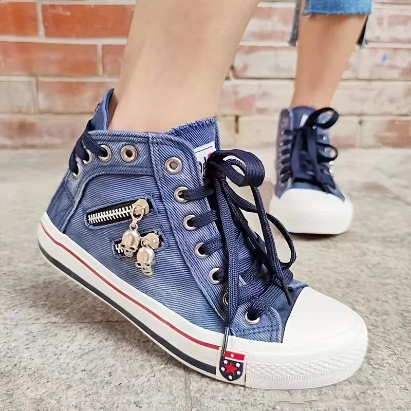 WW | Urbaner Trend Sneaker-Jeans-Look & Reißverschluss