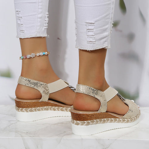 WW | Sommerliche Leder Keilsandalen