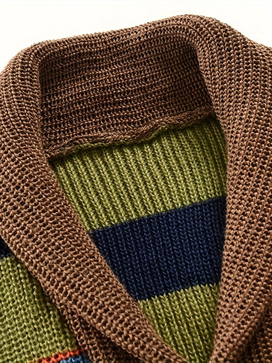 WW | Großer Gestrickter Herren Strickjacke Mit Kontrastierenden Farben