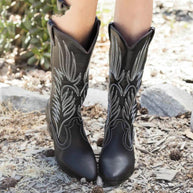 WW - Bestickte Cowboystiefel mit spitzer Kappe