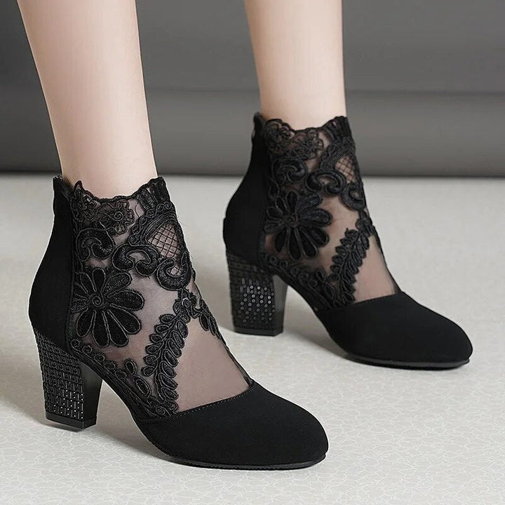 W&W Mode - Sandalen mit Spitzenblumen