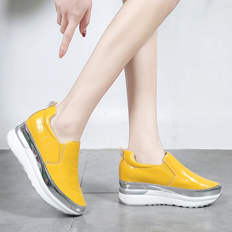 WW - Klobige Plateau Sneakers