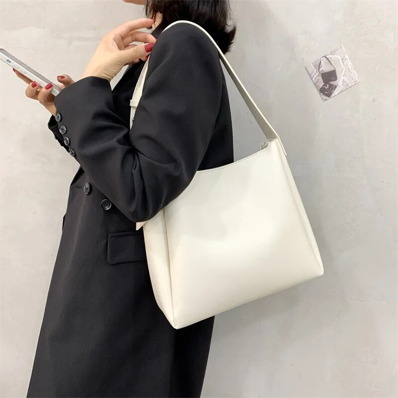 W&W Mode - Tote Tasche aus Leder