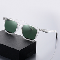 WW | Klassische Sonnenbrille mit transparentem Rahmen