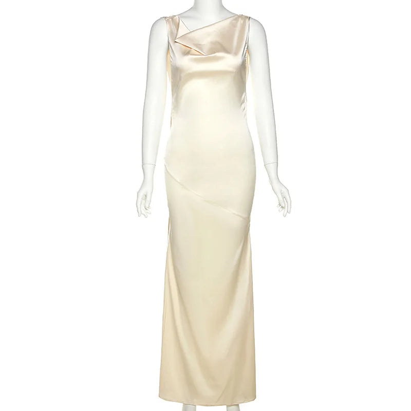W&W Mode | Elegantes Kleid mit Wasserfallausschnitt im Meerjungfrauenstil