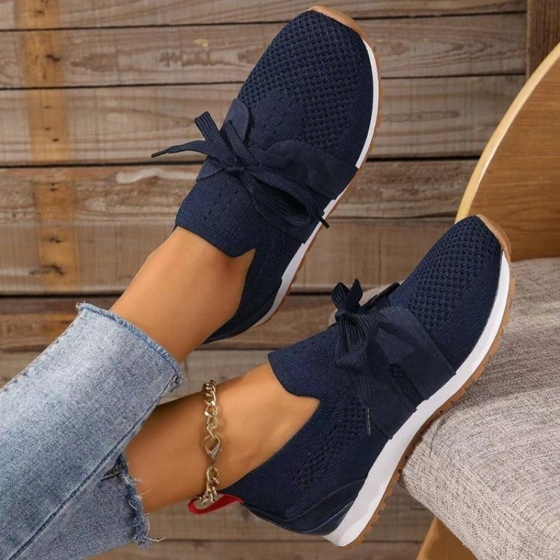 Orthopädische Sneaker mit stützender Passform