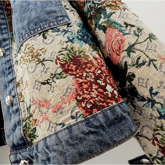 WW | Jeansjacke mit Blumen