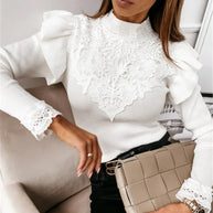 WW | Rollkragenpullover mit Rüschen und Spitzendetails