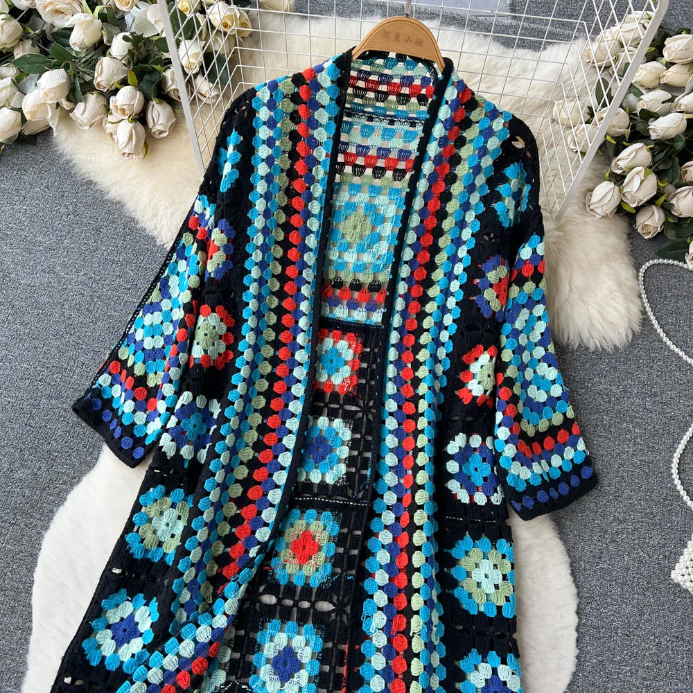 WW | Gehäkelte Lange Granny Square Strickjacke