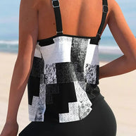 WW Tankini mit doppeltem Träger und geometrischem Aufdruck