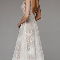 WW | Sommerliches Trägerkleid Mit Stickerei