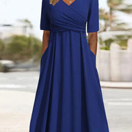 WW | Kurzärmliges Blaues Crossover-Kleid