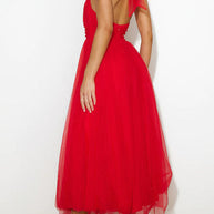 Feminines Sommerkleid mit fließendem Rock & eleganter Silhouette