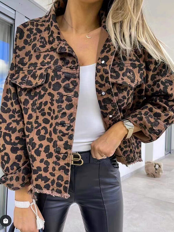 W&W Mode - Denimjacke Mit Leopardenmuster Und Langen Ärmeln