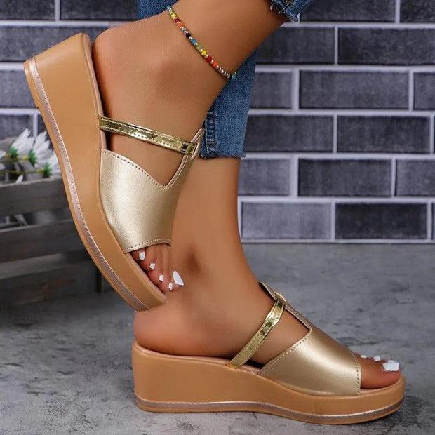 WW | Keilabsatzsandalen