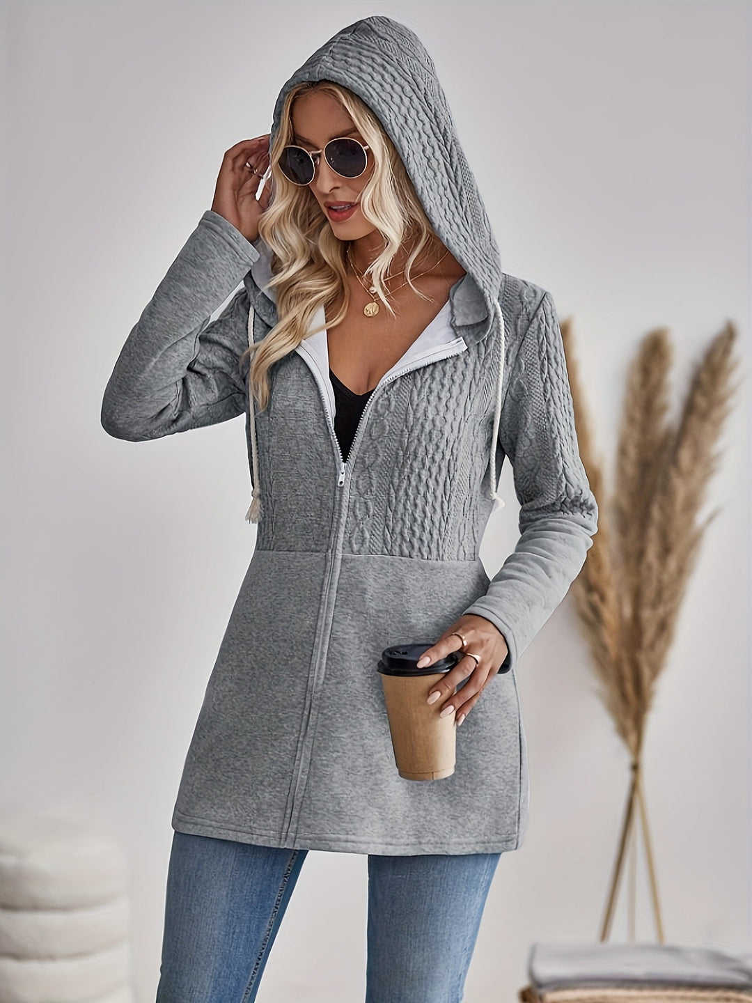 W&W Mode | Texturierte Jacke mit Reißverschluss und Kapuze