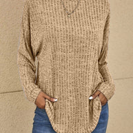 Lässiger Pullover mit langen Ärmeln