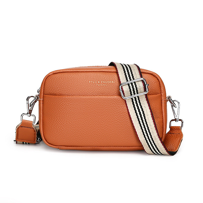 WW | Schlichte Schultertasche Aus Veganem Leder Im Kleinen Quadratischen Format