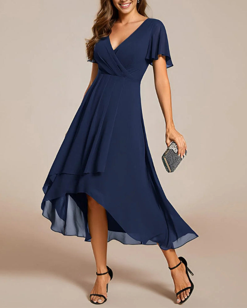 WW | Kleid mit V-Ausschnitt und Rüschenärmeln