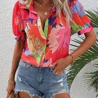 WW | Bluse mit Blühenden Blumen und Blumenmuster Sowie Knopfverschluss