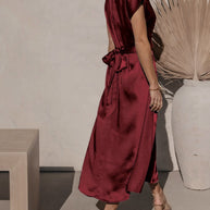 WW | Elegantes Satin-Wickel-Midi-Kleid für Damen