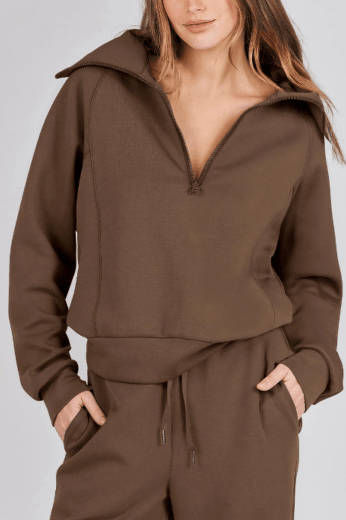 WW | Set für Frauen Pullover und Hosen