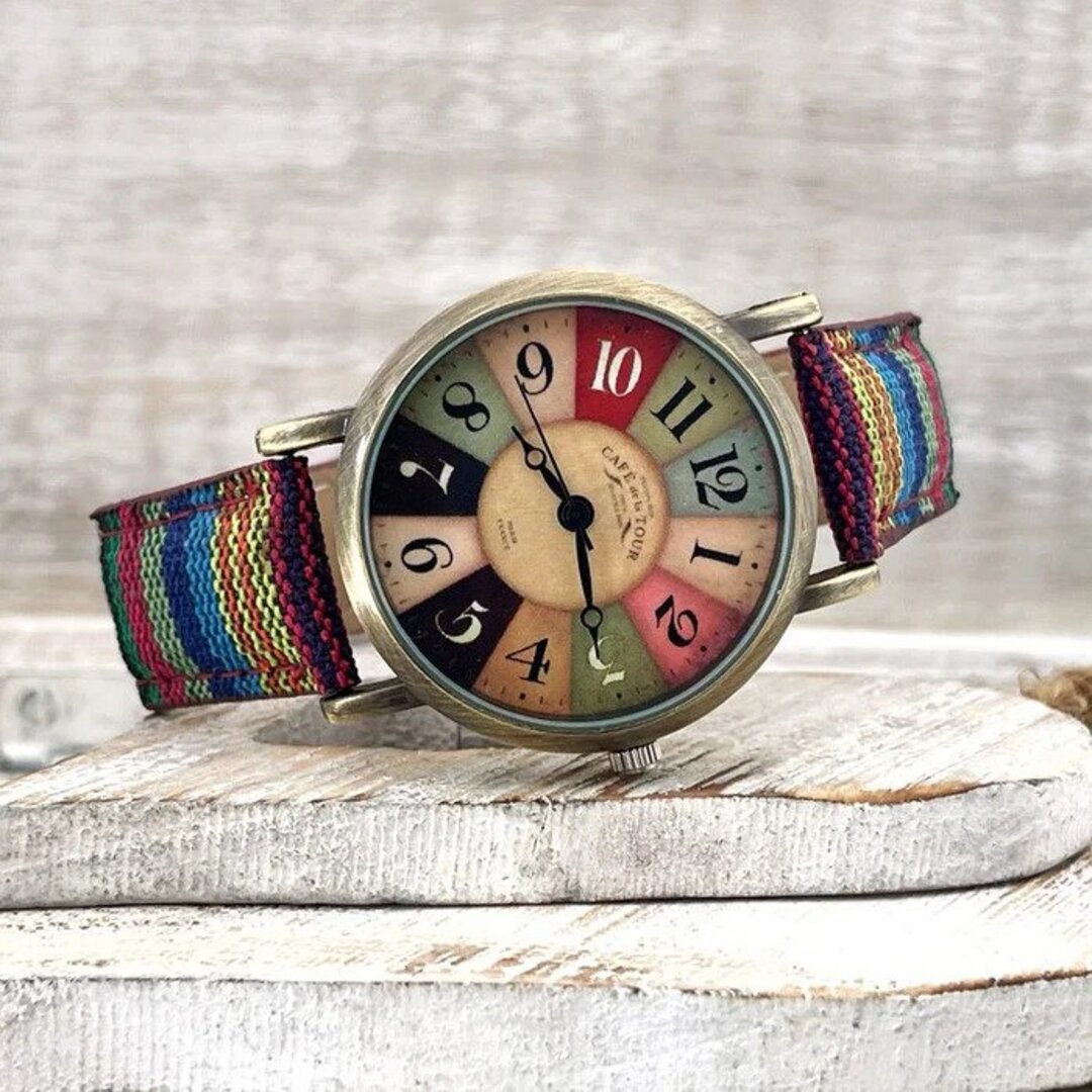 WW | Mehrfarbige Regenbogen Muster Uhr
