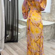 WW | Sunset Serenade Bedrucktes Off-Shoulder Maxikleid mit Diamantverzierungen und Faltenröcken mit Schlitz