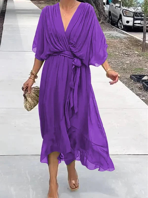 W&W Mode | stilvolles und elegantes Chiffonkleid mit V-Ausschnitt