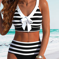 WW | Elegante Farbenfrohe Sommerbikini