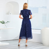 WW - Midikleid mit Pailletten