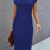 WW | Einfarbiges Rundhalskleid mit Rundhalsausschnitt