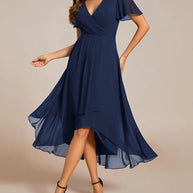 WW | Kleid mit V-Ausschnitt und Rüschenärmeln