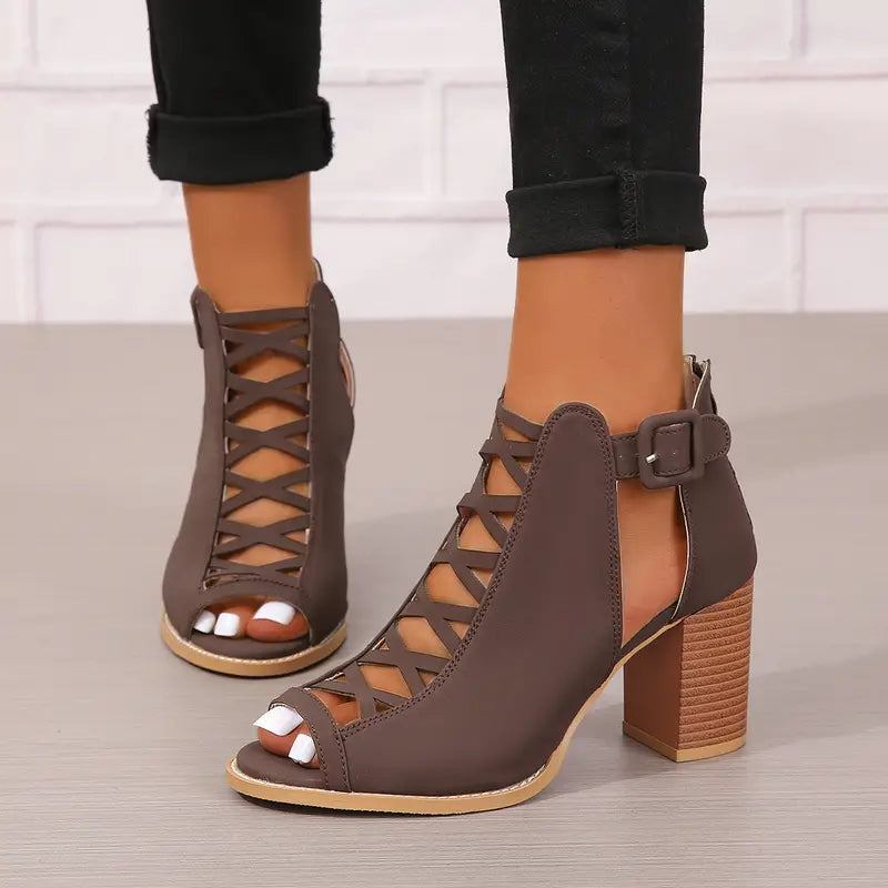 WW | Wunderschöne Peep Toe Sandalen Vintage Stil mit Dickem Absatz