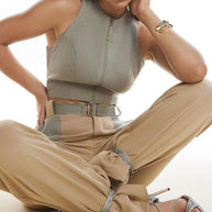 WW Freizeit-Weste mit Gürtel, Bluse und Hose