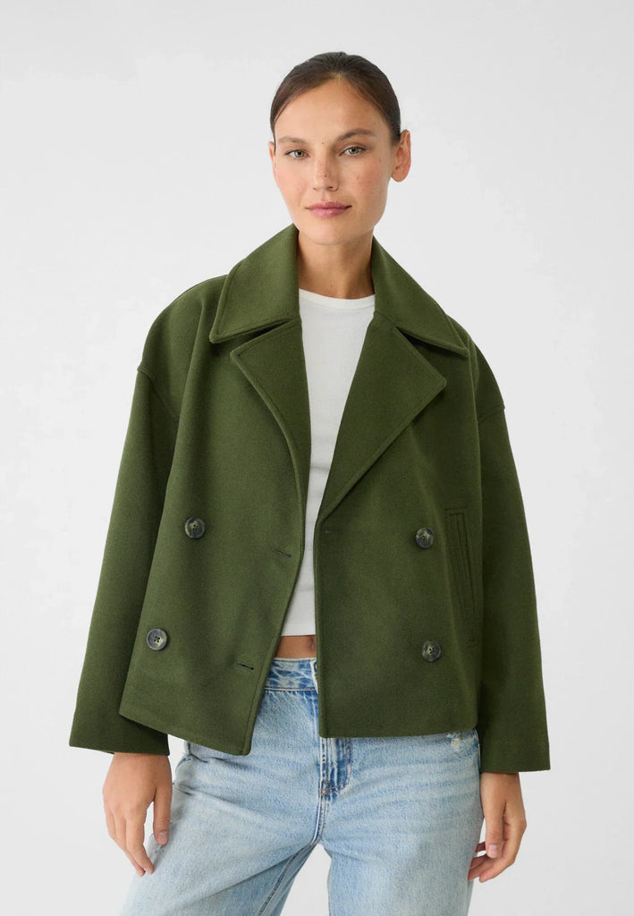 WW | Glow Fleece Mantel